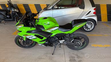 KAWASAKI NINJA 650