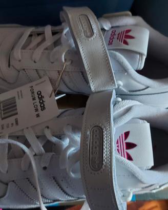 Scarpe adidas