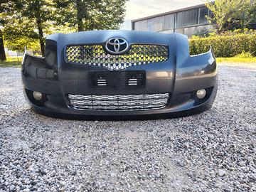 paraurti Toyota Yaris 