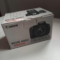 Canon 600d con confezione originale