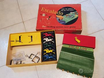 Escalado Horse Race Game