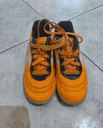 scarpe calcetto Diadora n°33