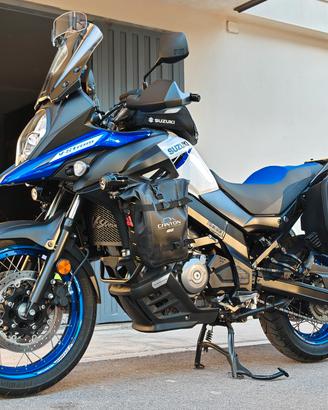 Suzuki V strom 650 xt del 2024 Explorer  6.200km u
