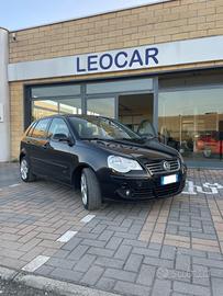 Volkswagen Polo 1.4/80CV TDI 5p. Sportline NEOPATE