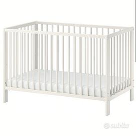 lettino Ikea con materasso