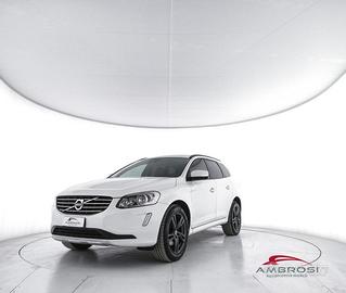 VOLVO XC60 D3 Geartronic R-design Kinetic - PER