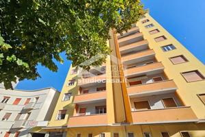 STANZA SINGOLA + BALCONE PRIVATO, ZONA FACOLTA'