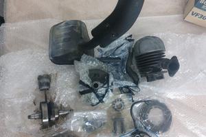 vespa 50 special  .    vari pezzi 