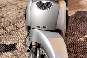 SCOOTER  APRILIA  SCARABEO 200 CC ANNO 2001