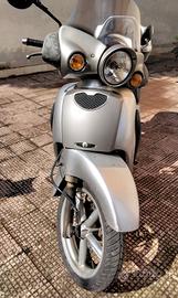 SCOOTER  APRILIA  SCARABEO 200 CC ANNO 2001