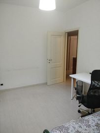 Singola a pochi passi dalla metro verde