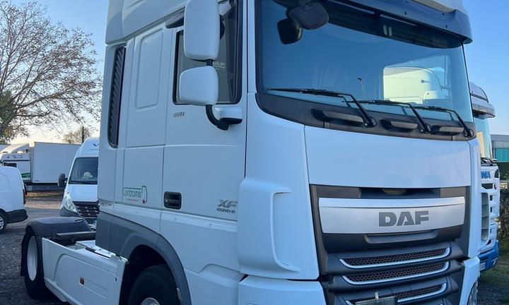 Trattore stradale daf