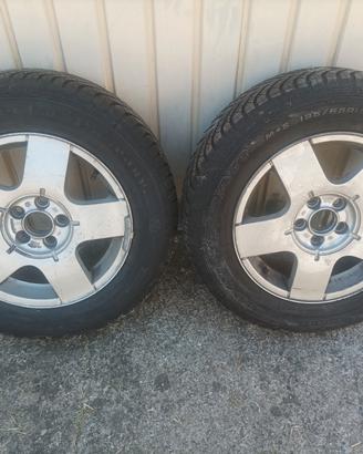 2 cerchi e gomme golf  4