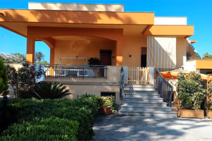 Casa di 150mq al piano terra con 50mq di veranda