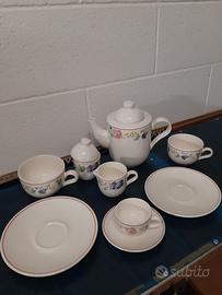 Servizio piatti e tazze