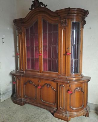vetrina in noce massello