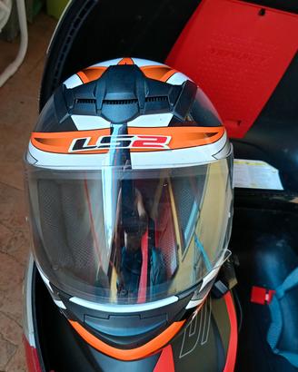 casco ls2