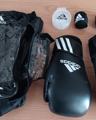 guantoni boxe adidas
