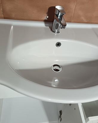 Mobile da bagno. 