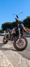 ktm 690 supermoto 2011 A2