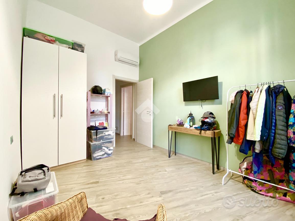 Appartamento – Genova, Foce, Medio Levante - Altro