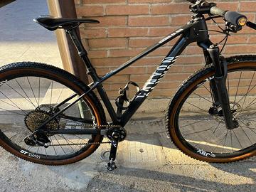 Canyon Exceed 29 Taglia S