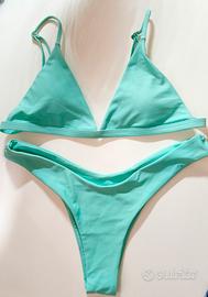 bikini turchese 