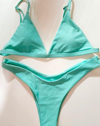 bikini turchese 
