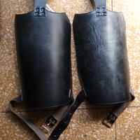 percussioni paragambe da parata in pelle da banda