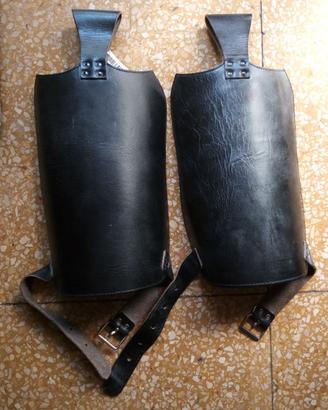 percussioni paragambe da parata in pelle da banda