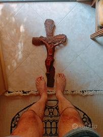 Gesù in legno 