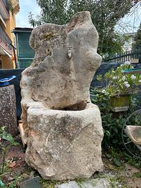 Fontana in pietra