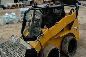 Minipala cat 242b TURBO con high flow + accessori