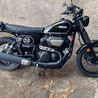 Yamaha SCR 950