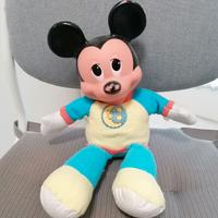Topolino pupazzo
