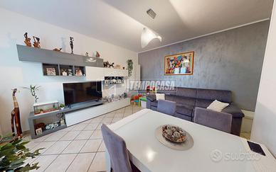 Appartamento a Milano Via Val di Bondo 3 locali