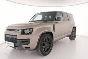 Land Rover Defender 110 4.4 V8 mhev Octa awd ...