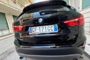 BMW nero - cambio automatico