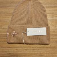 Sciarpa e berretto Guess