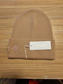 Sciarpa e berretto Guess