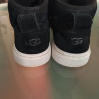 UGG stivaletti invernali nero