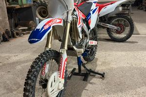CRF 250r