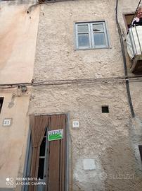 Casa in centro storico di Cerda 48mq