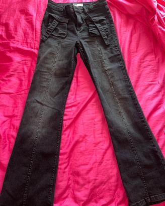 Jeans nero a zampa bershka