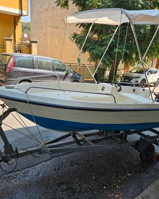 Barca 4,5 metri con motore yamaha 20cv 4t