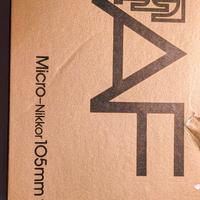 Nikon AF 105mm F2,8 micro  "SCATOLA"