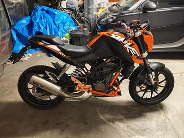 KTM DUKE 125