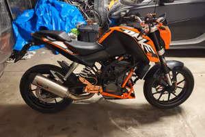 KTM DUKE 125