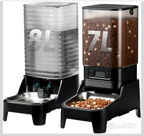 Dispenser automatico cibo e acqua per cani e gatti