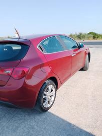 alfa romeo Giulietta 1,6 mjet 105 cv